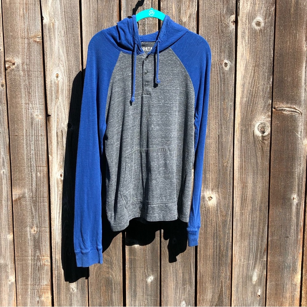 Aeropostale hooded top size medium